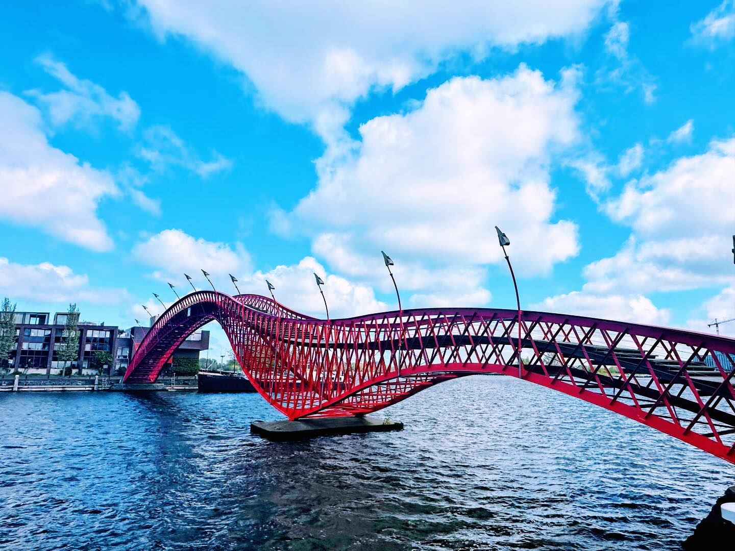 Amsterdam's Java-eiland, Worth the Detour
